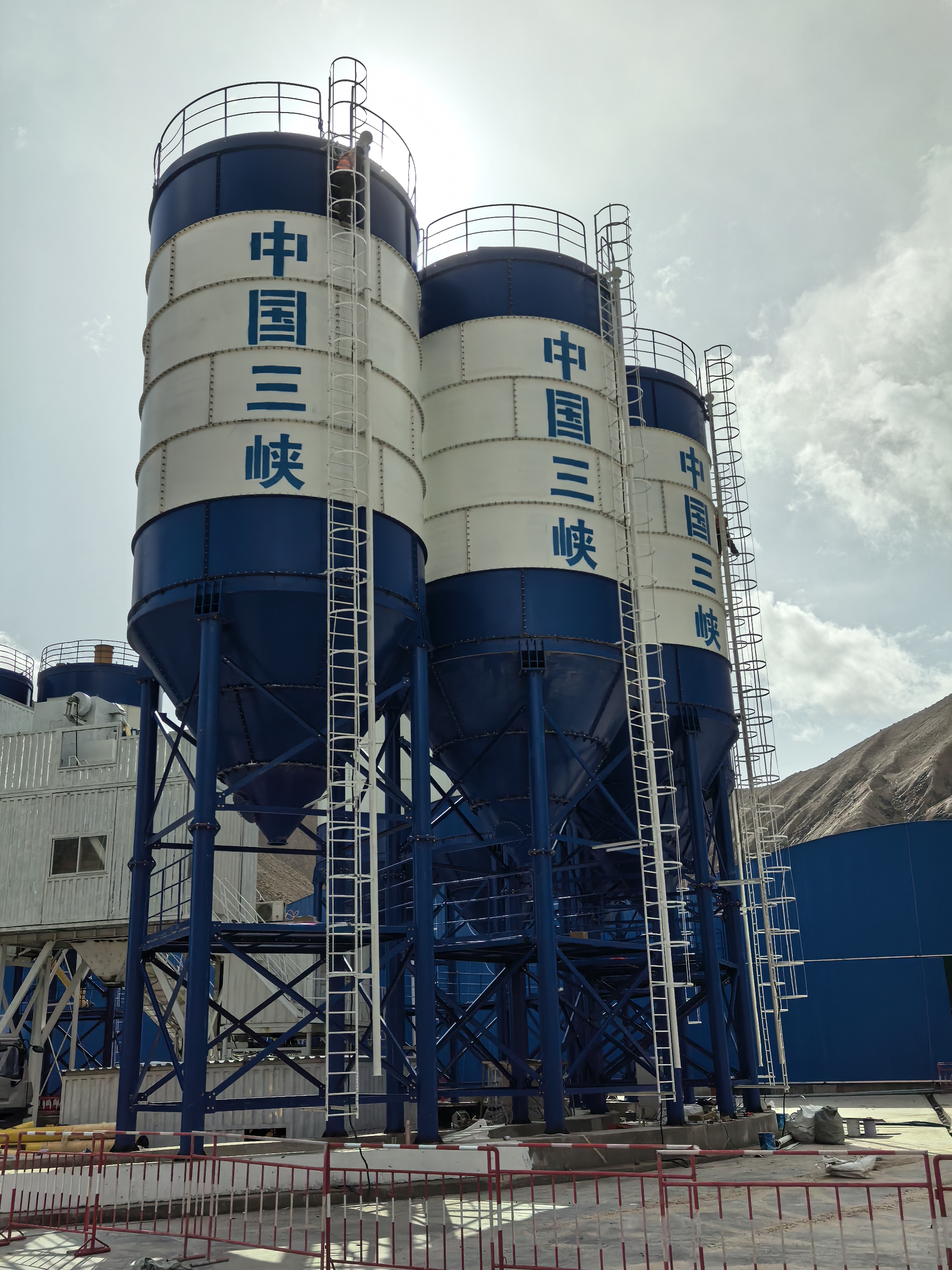 All-steel split silo